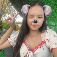 กนกรัตน์ อมรทวีรุ่งเรือง